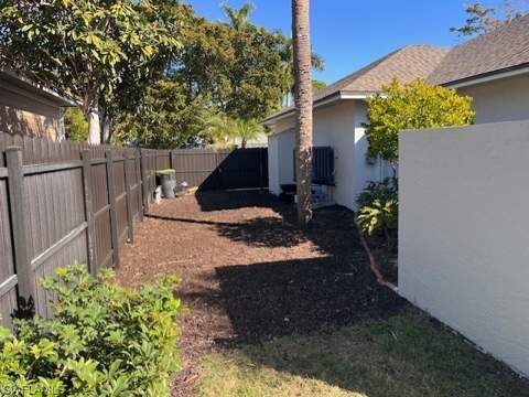2264 Outrigger Ln, Naples FL - photo 17 of 19