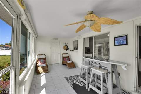 3018 SE 18th Pl, Cape Coral FL - photo 12 of 37