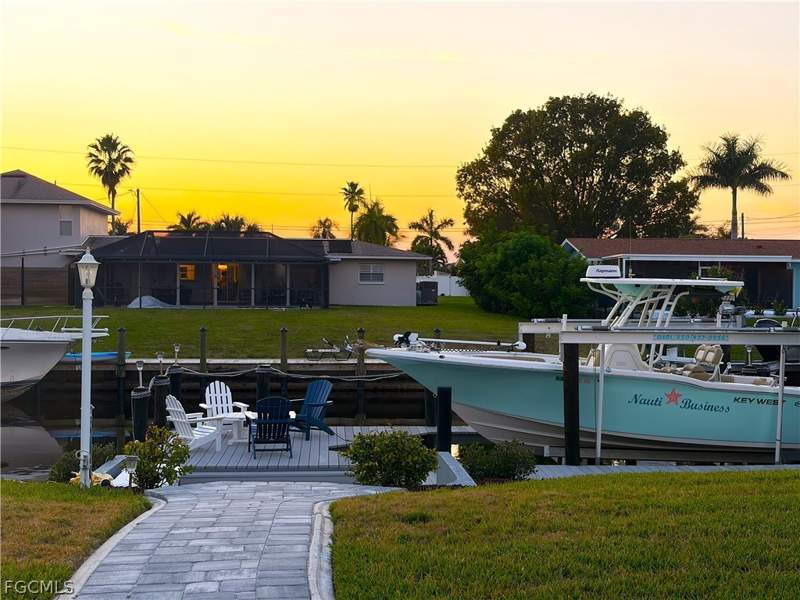 3 bedroom SingleFamilyResidence at 3018 SE 18th Pl, Cornwallis, Cape Coral — photo 4