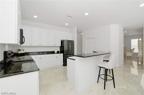 1945 Isla De Palma Cir, Naples FL - photo 16 of 50