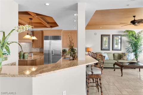 940 Cape Marco Dr 602, Marco Island FL - photo 11 of 50