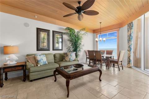 940 Cape Marco Dr 602, Marco Island FL - photo 12 of 50