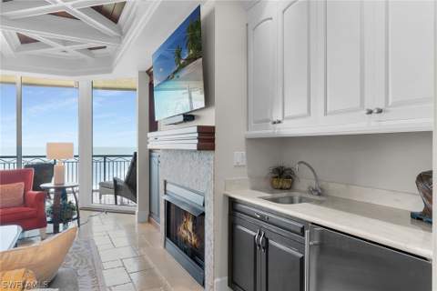 940 Cape Marco Dr 602, Marco Island FL - photo 8 of 50