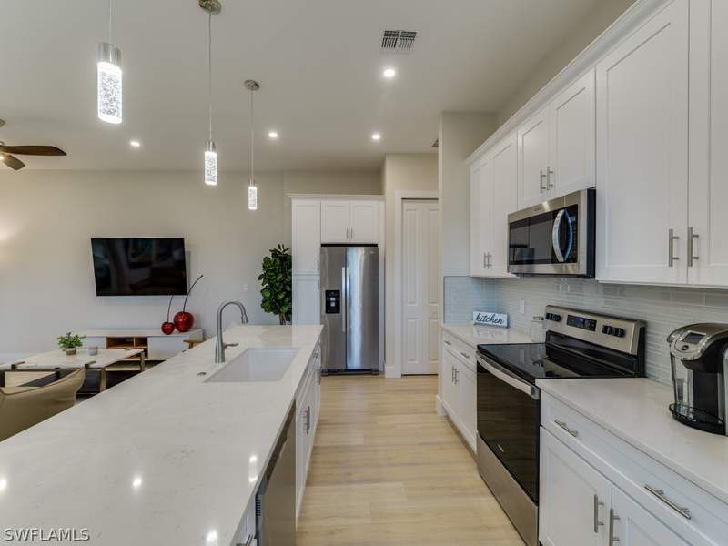 3 bedroom Attached at 5775 Jasper Way 102, Jasper Flats, Naples — photo 5