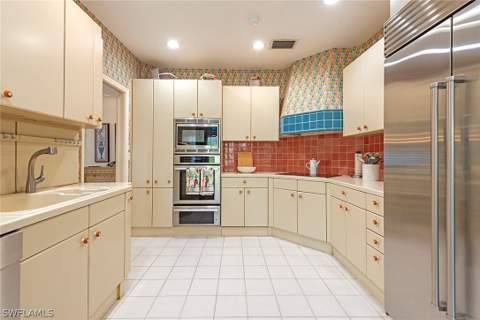 4715 Villa Mare Ln 26-16, Naples FL - photo 6 of 18