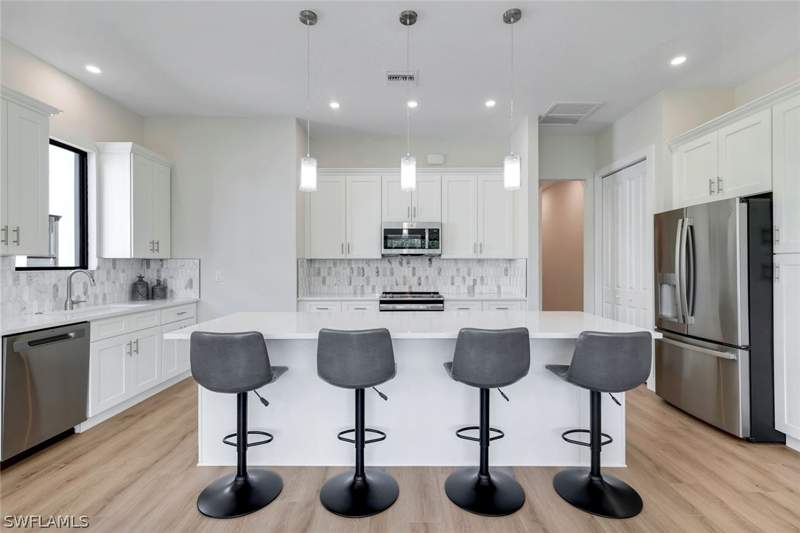 2 bedroom Attached at 5781 Jasper Way 102, Jasper Flats, Naples — photo 4