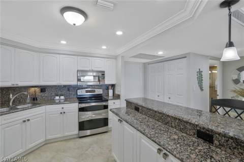5 Bluebill Ave 812, Naples FL - photo 9 of 32