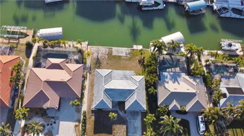 22 Bayview Blvd, Fort Myers Beach FL - photo 7 of 23
