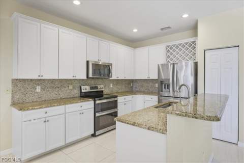 11681 Plantation Preserve Cir S, Fort Myers FL - photo 17 of 44