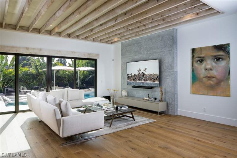 4 bedroom SingleFamilyResidence at 3770 Crayton Rd, Park Shore, Naples — photo 3