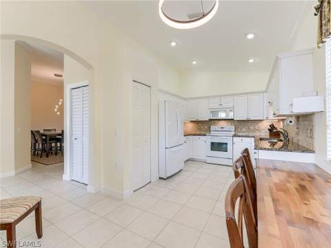 3000 Meandering Way 201, Fort Myers FL - photo 18 of 42