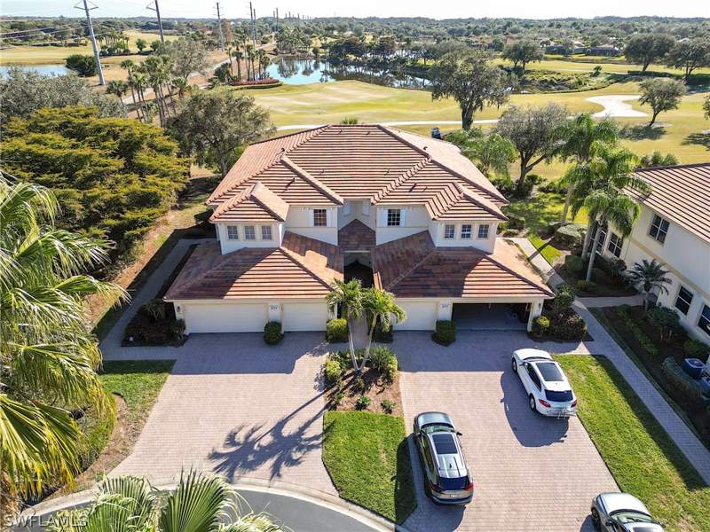 3 bedroom Condominium at 3000 Meandering Way 201, Idlewild, Fort Myers — photo 4