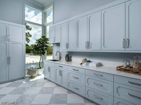 601 Carica Rd, Naples FL - photo 18 of 33