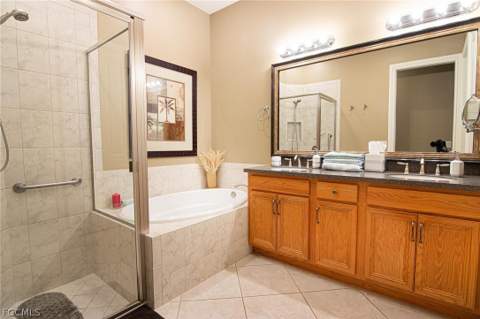 11094 Esteban Dr, Fort Myers FL - photo 13 of 30