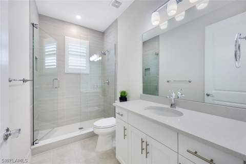 316 Indies Dr W 201, Naples FL - photo 11 of 27