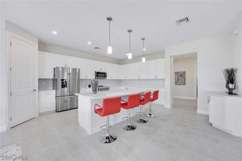 316 Indies Dr W 201, Naples FL - photo 7 of 27