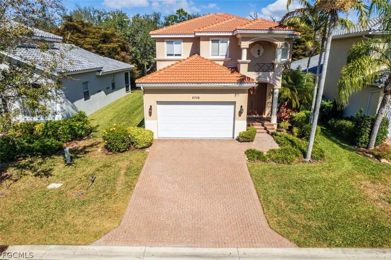 4 bedroom SingleFamilyResidence at 8306 Sumner Ave, Catalina Isles, Fort Myers — photo 4