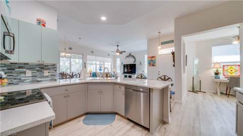 3181 Matecumbe Key Rd 4, Punta Gorda FL - photo 15 of 50