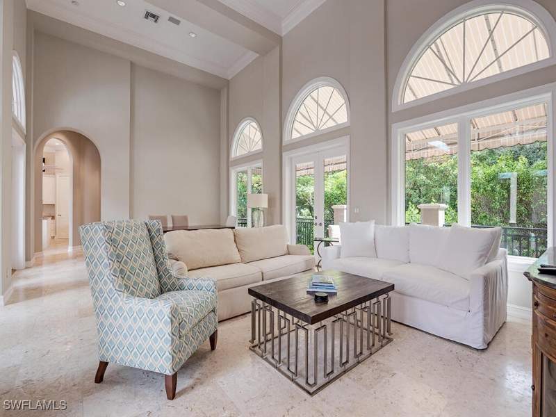 3 bedroom SingleFamilyResidence at 2080 Gordon Dr, Olde Naples, Naples — photo 4