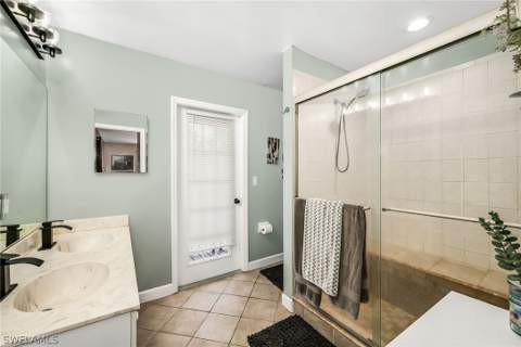 4105 2nd Ave NE, Naples FL - photo 16 of 49