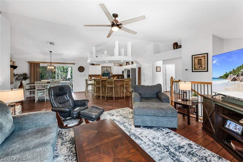 5 bedroom SingleFamilyResidence at 4105 2nd Ave NE, Golden Gate Estates, Naples — photo 4