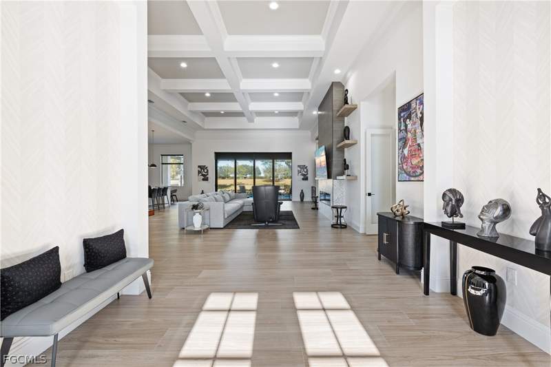 4 bedroom SingleFamilyResidence at 3337 Chestnut Grove Dr, Country Club, Alva — photo 4