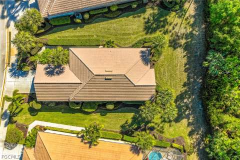 10614 Camarelle Cir N, Fort Myers FL - photo 19 of 32