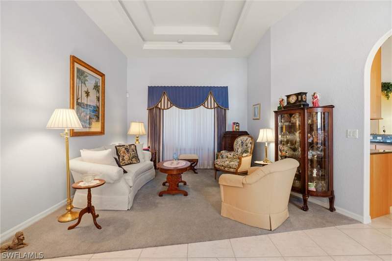 4 bedroom SingleFamilyResidence at 126 Nicholas Pkwy W, Cape Coral, Cape Coral — photo 4