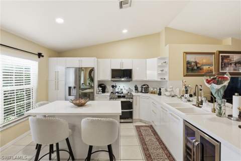 2207 NE 28th St, Cape Coral FL - photo 6 of 34