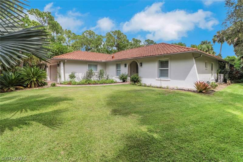 3 bedroom SingleFamilyResidence at 730 5th St NW, Golden Gate Estates, Naples — photo 3