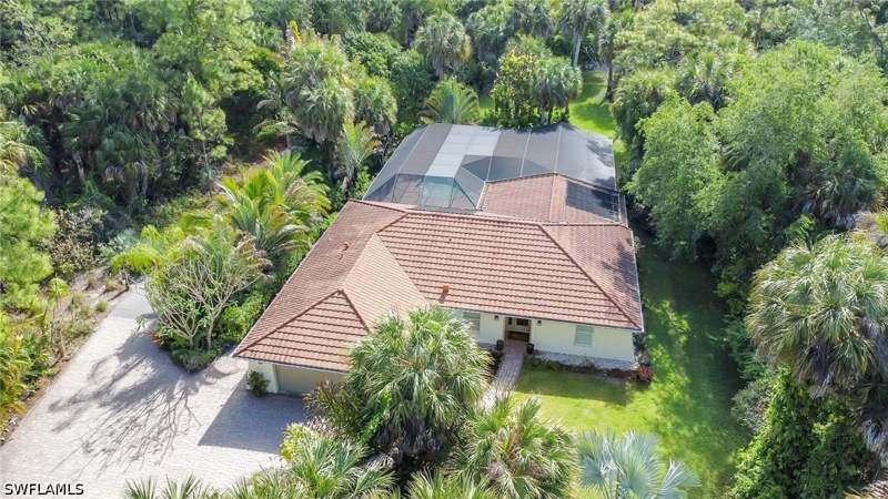 3 bedroom SingleFamilyResidence at 730 5th St NW, Golden Gate Estates, Naples — photo 4