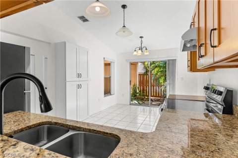 6479 Royal Woods Dr, Fort Myers FL - photo 6 of 21