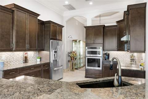 11711 Royal Tee Cir, Cape Coral FL - photo 16 of 49