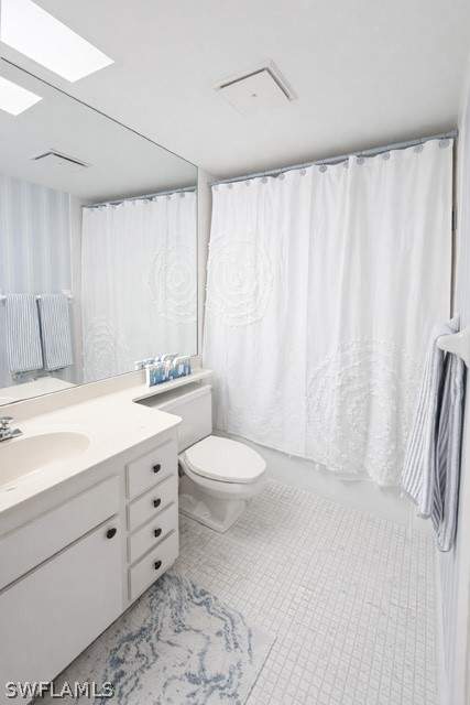 6040 Pelican Bay Blvd D101, Naples FL - photo 12 of 16