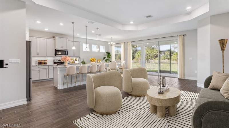 3 bedroom SingleFamilyResidence at 555 Spring Hill Lake Loop, Stonewater, Cape Coral — photo 4