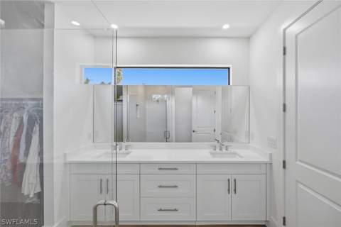 740 Seagrape Dr, Marco Island FL - photo 16 of 37