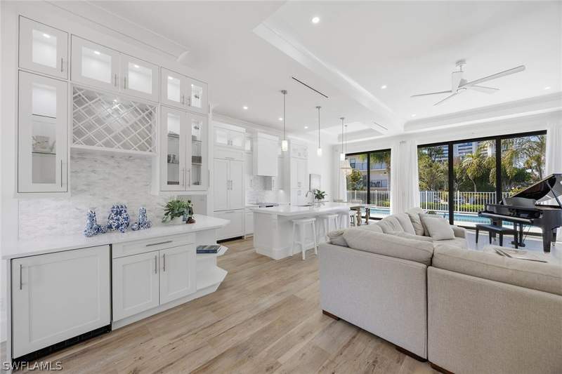4 bedroom SingleFamilyResidence at 740 Seagrape Dr, Marco Island, Marco Island — photo 4