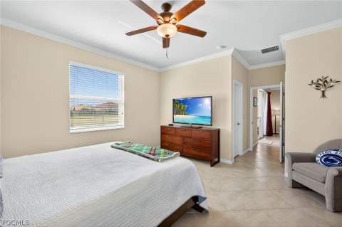 2548 Caslotti Way, Cape Coral FL - photo 13 of 44