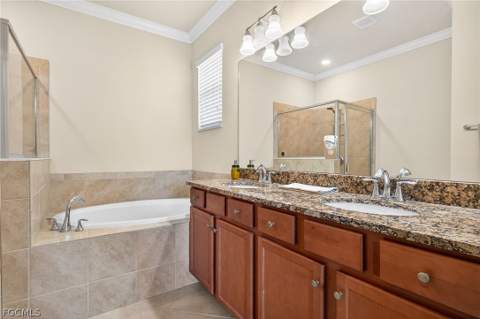 2548 Caslotti Way, Cape Coral FL - photo 14 of 44