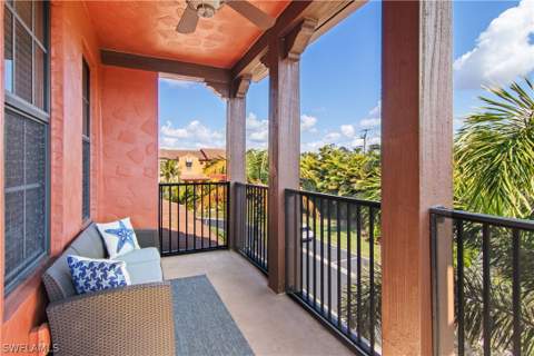 8993 Cambria Cir 1907, Naples FL - photo 15 of 48