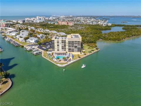 400 Lenell Rd 107, Fort Myers Beach FL - photo 21 of 25