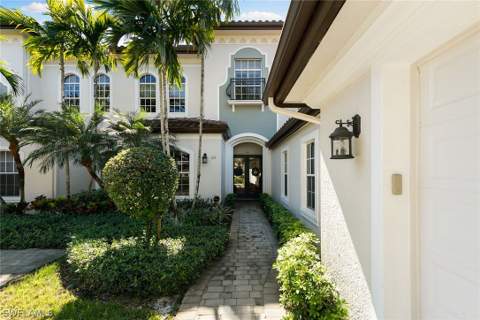 28540 Calabria Ct 102, Naples FL - photo 7 of 49