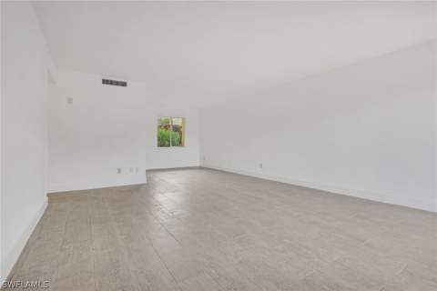2366 E. Mall Dr Apt. 101, Fort Myers FL - photo 13 of 27