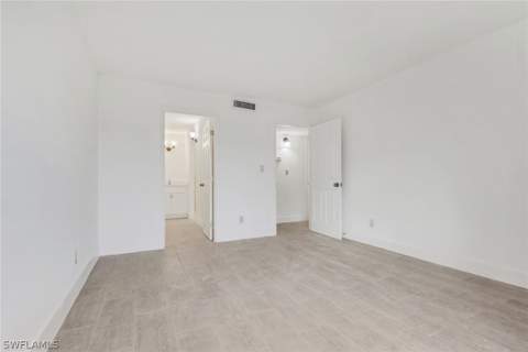 2366 E. Mall Dr Apt. 101, Fort Myers FL - photo 18 of 27