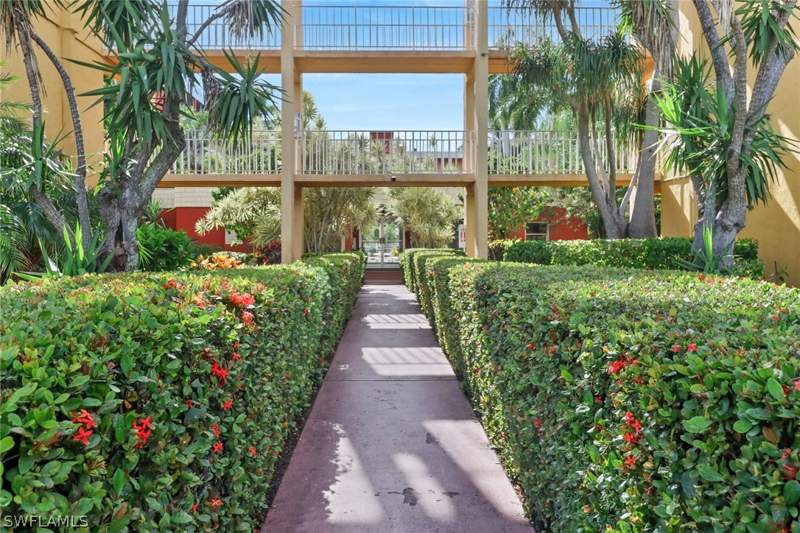2 bedroom Condominium at 2366 E. Mall Dr Apt. 101, Towers Condo, Fort Myers — photo 3