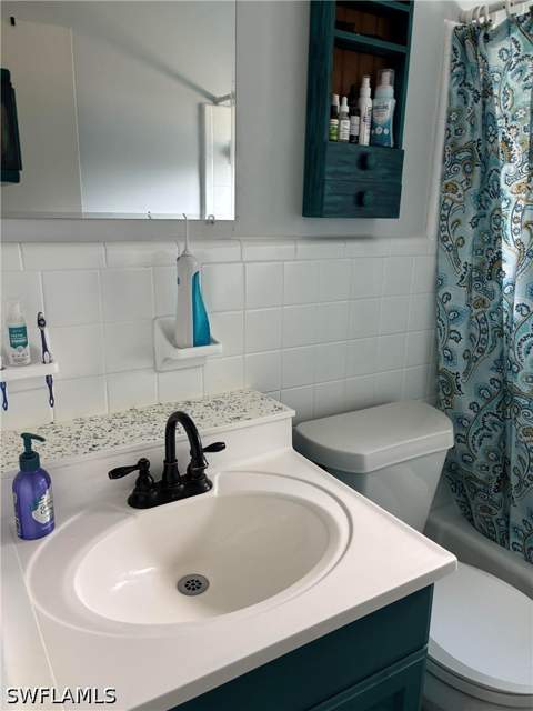 18566 Dogwood Rd, Fort Myers FL - photo 11 of 20
