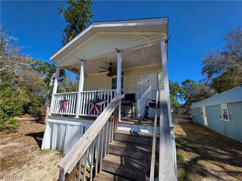 8085 Hart Dr, North Fort Myers FL - photo 21 of 22