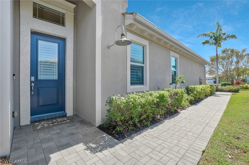2 bedroom Attached at 5665 Highbourne Dr, Isles Of Collier Preserve, Naples — photo 3