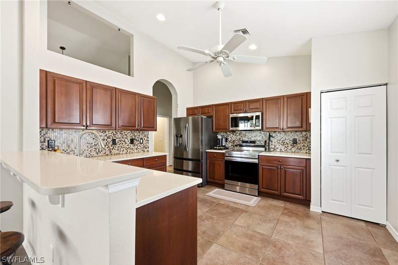 2 bedroom SingleFamilyResidence at 20047 Castlemaine Ave, Cascades At Estero, Estero — photo 3
