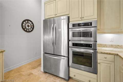 3660 Olde Cottage Ln, Bonita Springs FL - photo 14 of 45